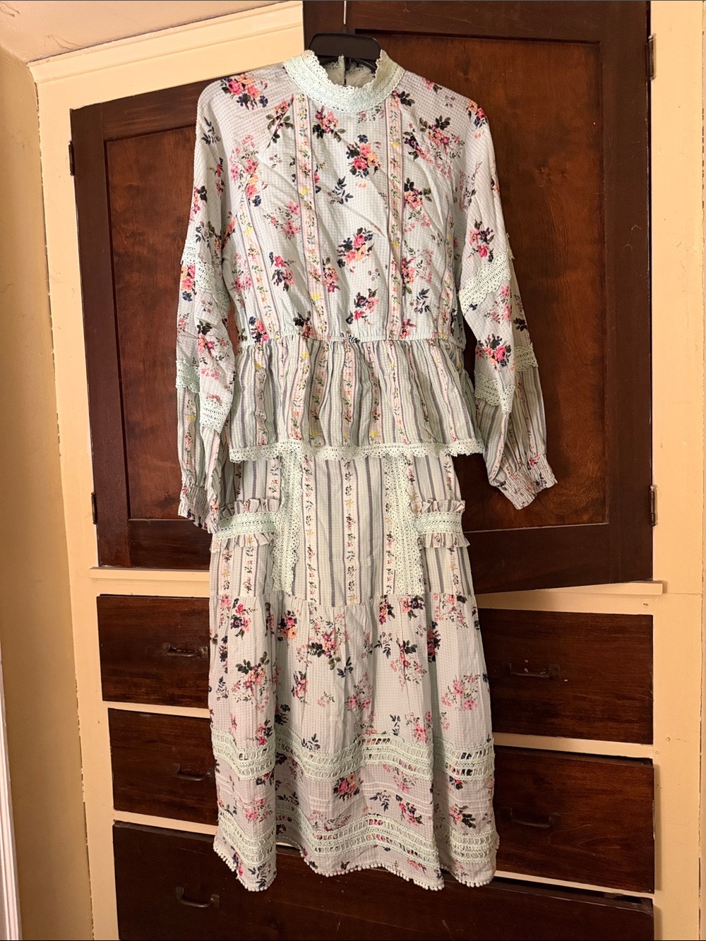 HEMANT & NANDITA Mint Floral Tiered Long Sleeve Dress